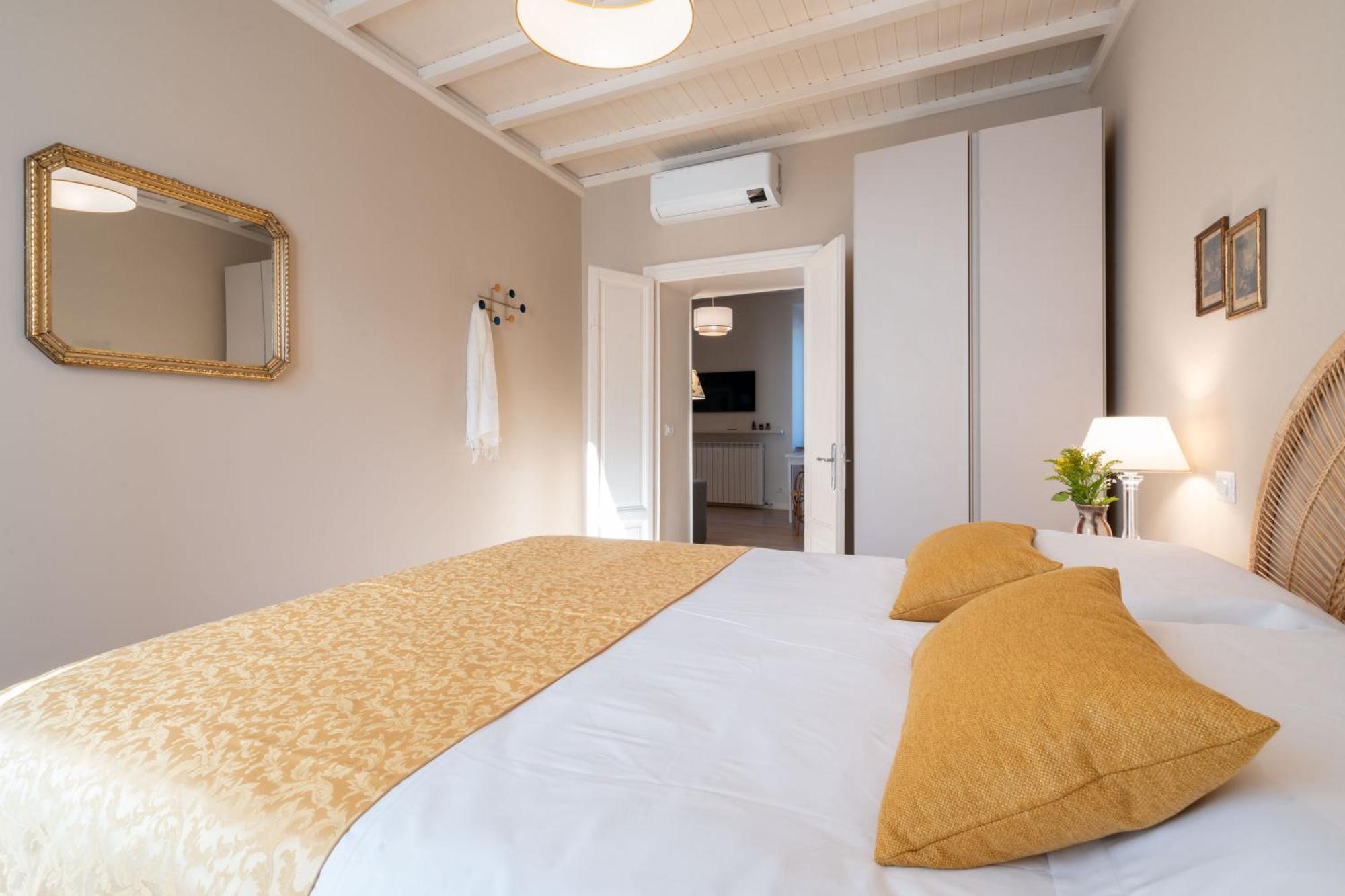 La Farfalla Blu - Boutique Apartment بيرغامو المظهر الخارجي الصورة