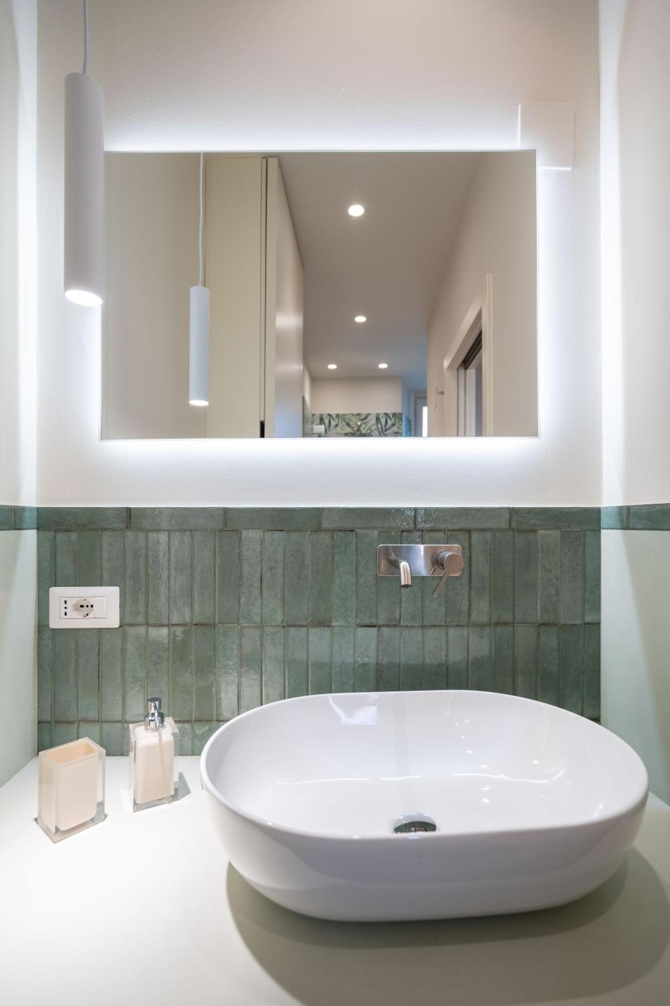 La Farfalla Blu - Boutique Apartment بيرغامو المظهر الخارجي الصورة